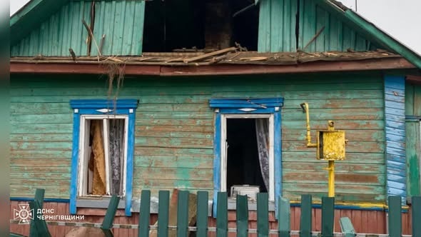 На Чернігівщині внаслідок атаки дрона постраждали жінка та 13-річна дівчинка