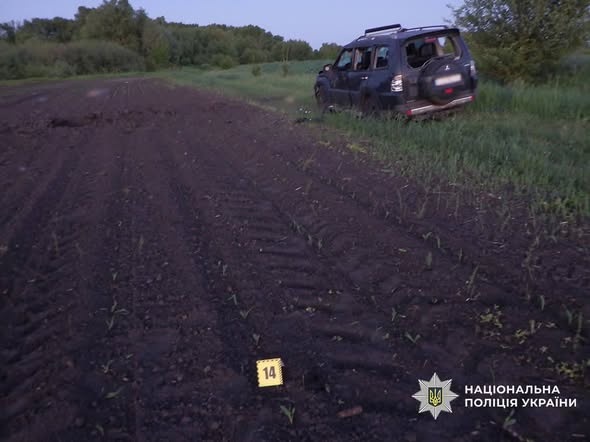 Обстріли Чернігівщини 27-28 травня: удар по фермерах, загибла жінка та нові жертви дронів