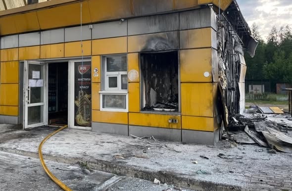 Росіяни атакували АЗС на Чернігівщині: поранена жінка, пошкоджені підприємства та інфраструктура