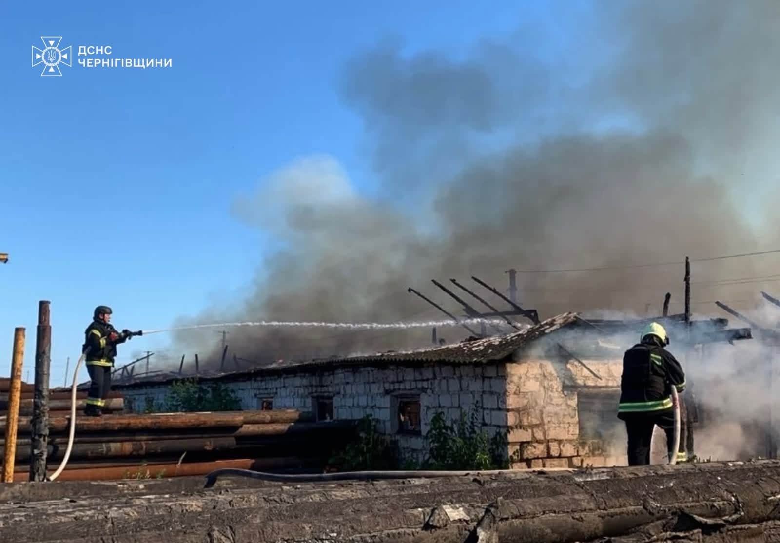 Менщину атакувала «Герань»: ворог ударив по аграрному підприємству. Добове зведення від ОК Північ