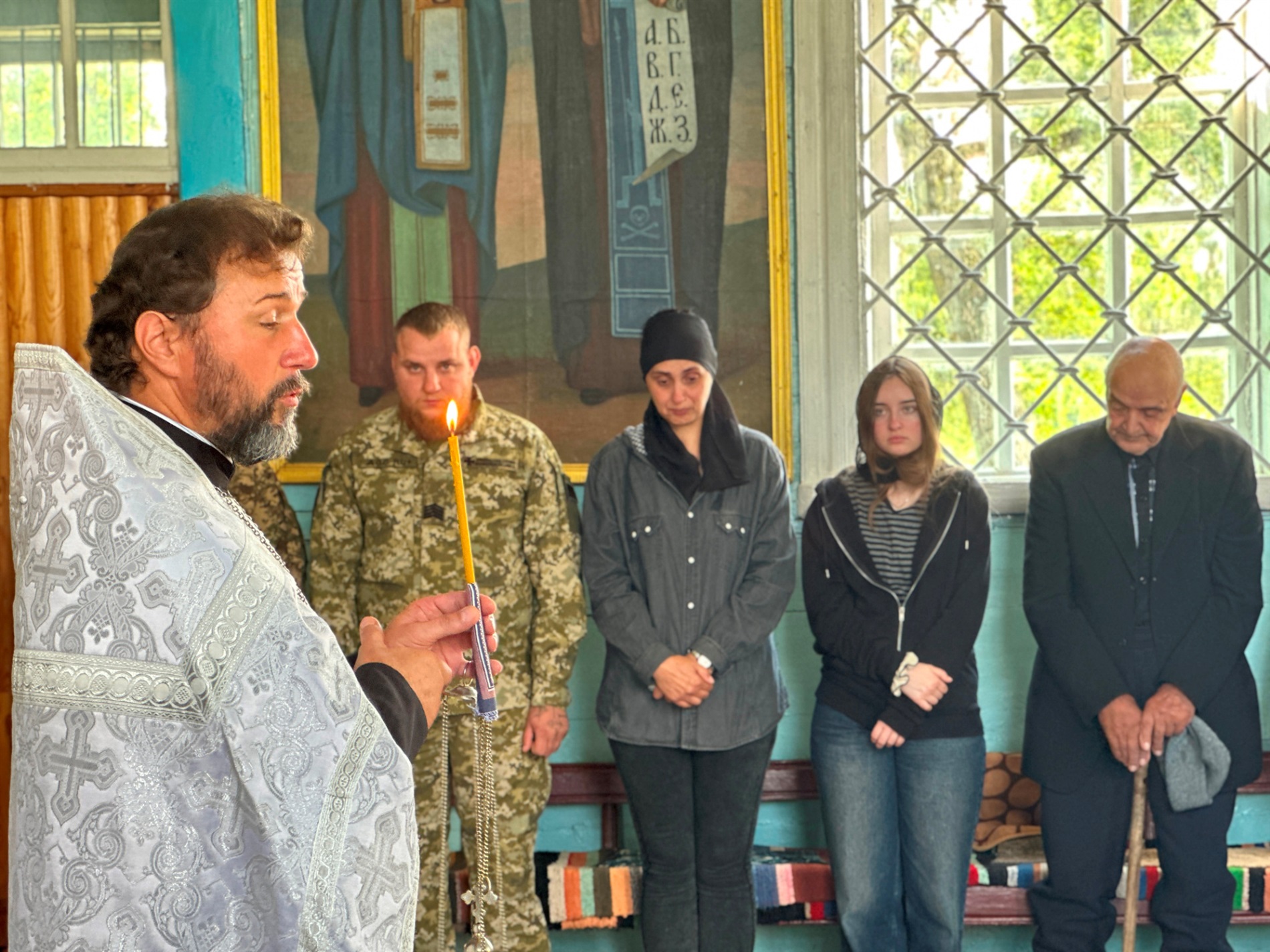 У Менській громаді попрощалися із Захисником України Віктором Жовтобрюхом