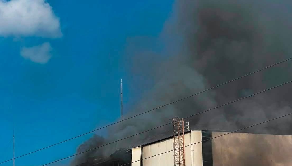 На Чернігівщині дрони зруйнували будинок і атакували підприємства: що відомо про наслідки