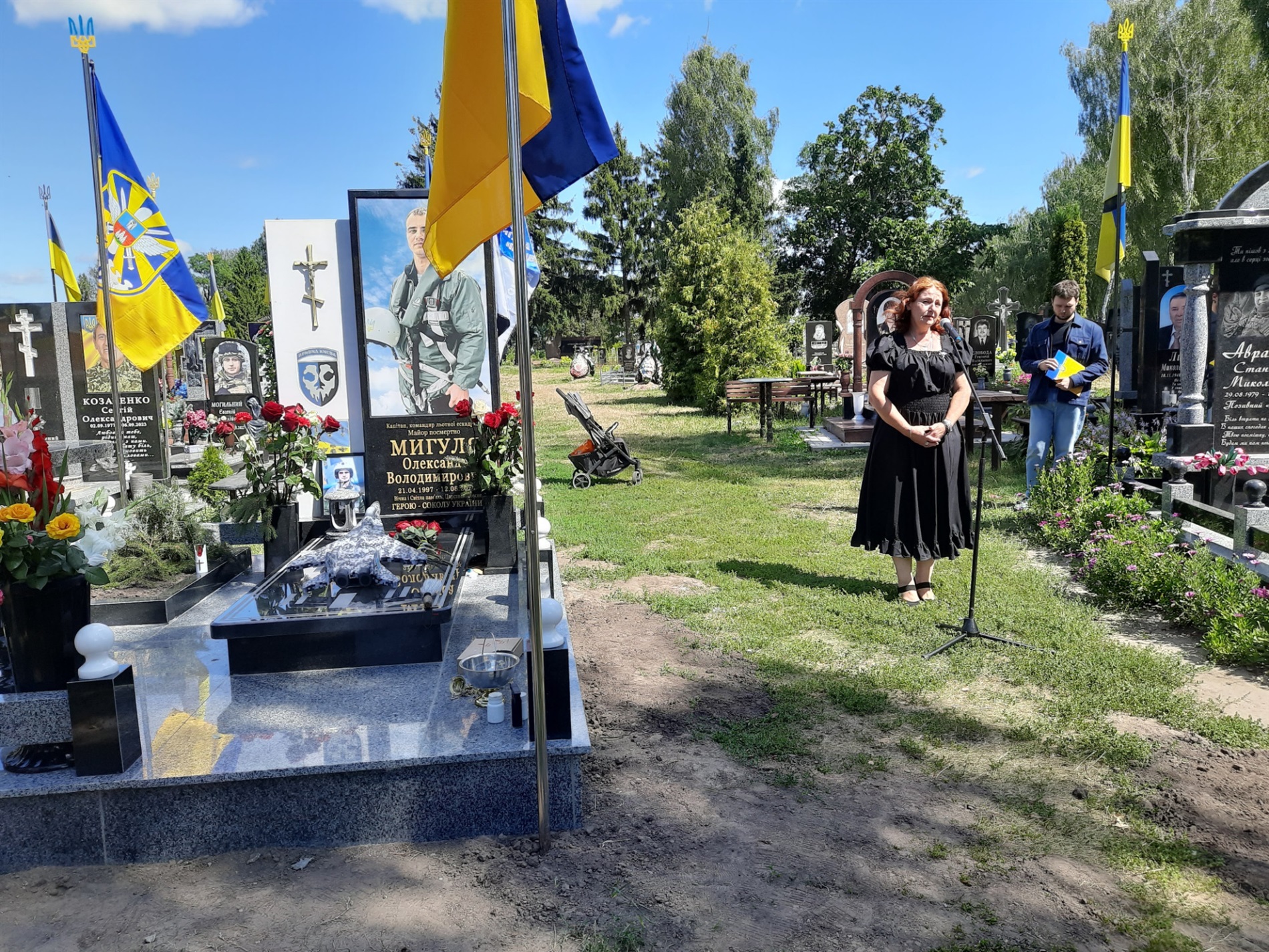 У Мені вшанували пам’ять пілота Олександра Мигулі, який загинув, захищаючи Україну
